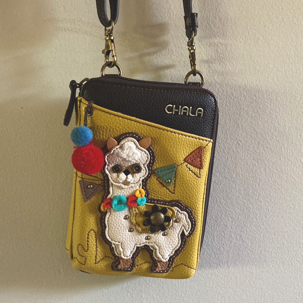 NWOT Brown & golden yellow leather llama bag